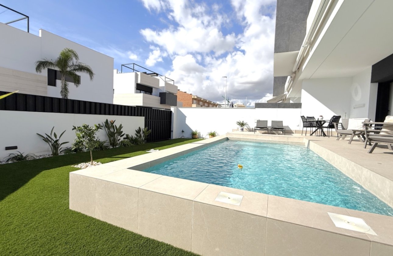 Resale - Apartment -
Pilar de la Horadada - Costa Blanca