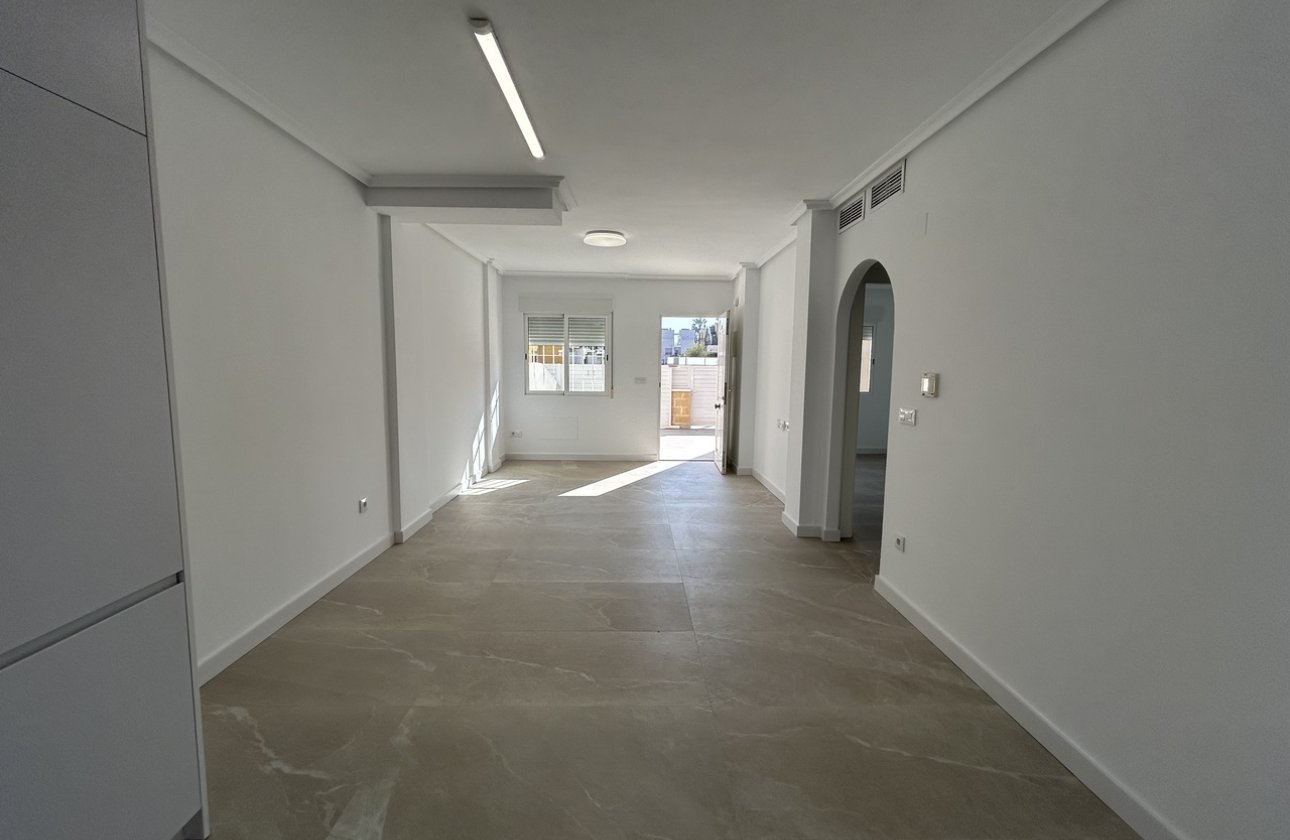 Resale - Apartment -
Pilar de la Horadada - Costa Blanca