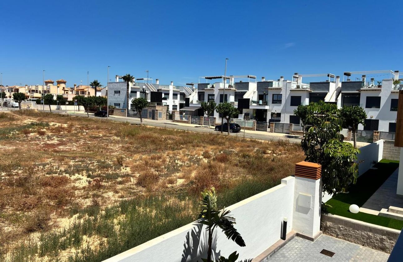 Resale - Apartment -
Pilar de la Horadada - Costa Blanca