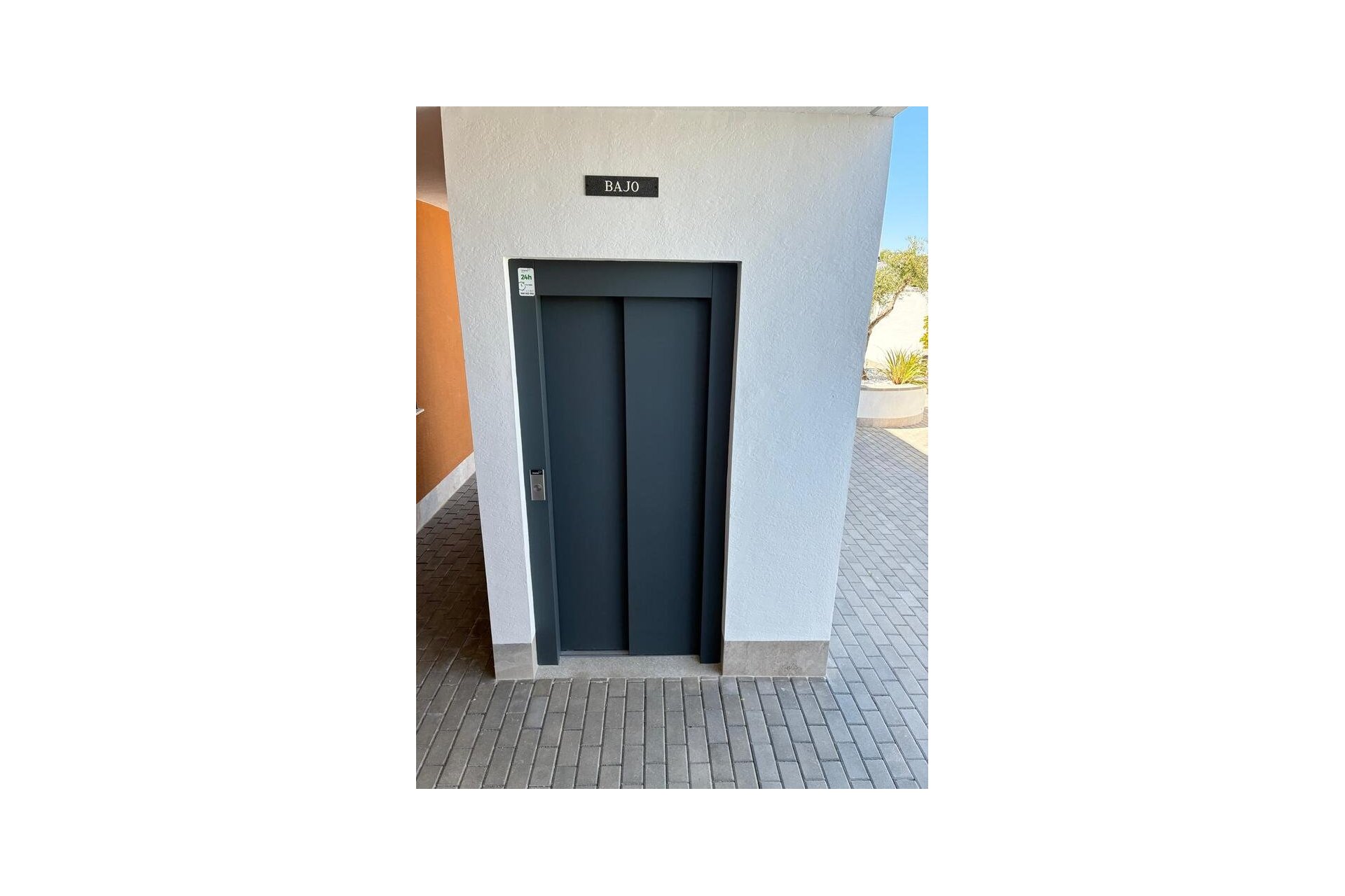 Resale - Apartment -
Pilar de la Horadada - Costa Blanca