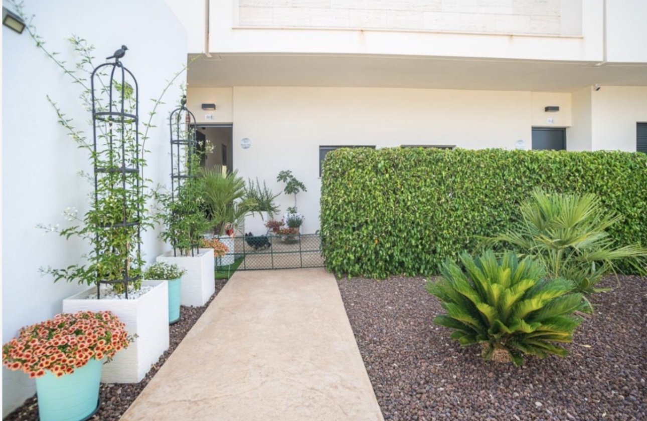 Resale - Apartment -
Pilar de la Horadada - Costa Blanca