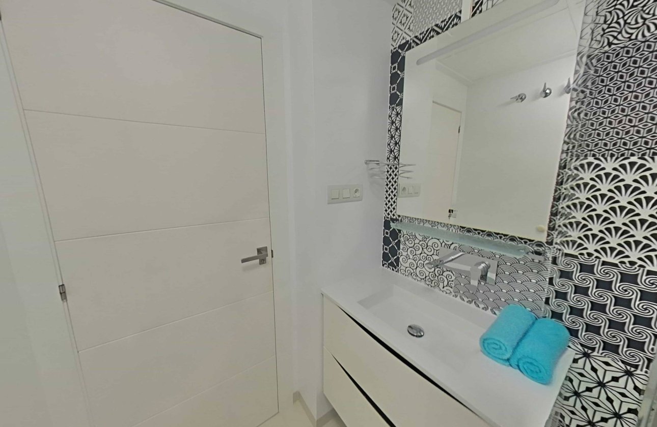 Resale - Apartment -
Pilar de la Horadada - La Torre De La Horadada