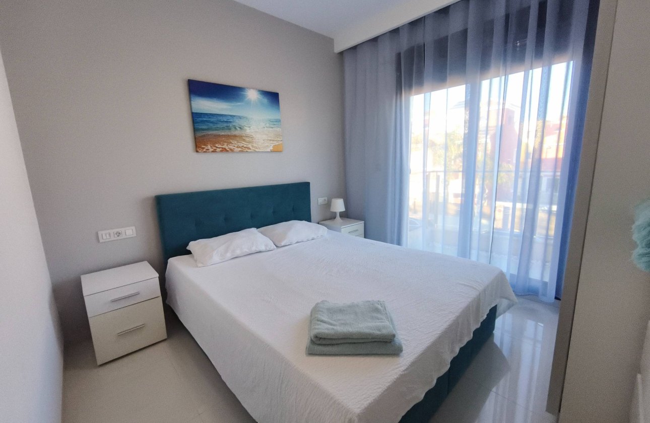 Resale - Apartment -
Pilar de la Horadada - La Torre De La Horadada