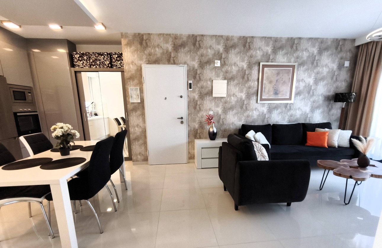 Resale - Apartment -
Pilar de la Horadada - La Torre De La Horadada