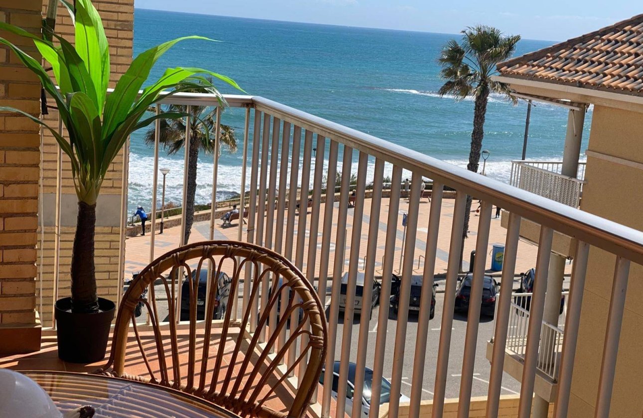 Resale - Apartment -
Pilar de la Horadada - La Torre De La Horadada