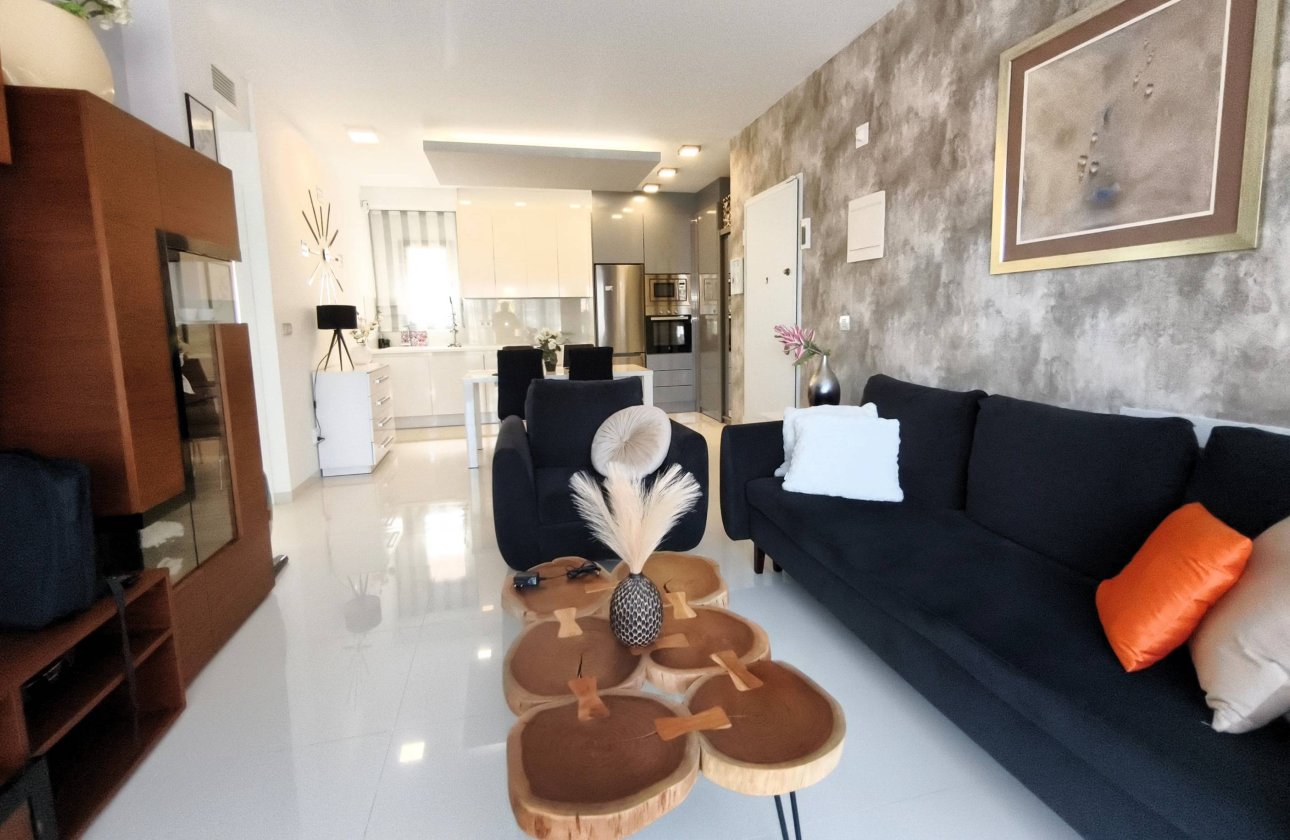 Resale - Apartment -
Pilar de la Horadada - La Torre De La Horadada