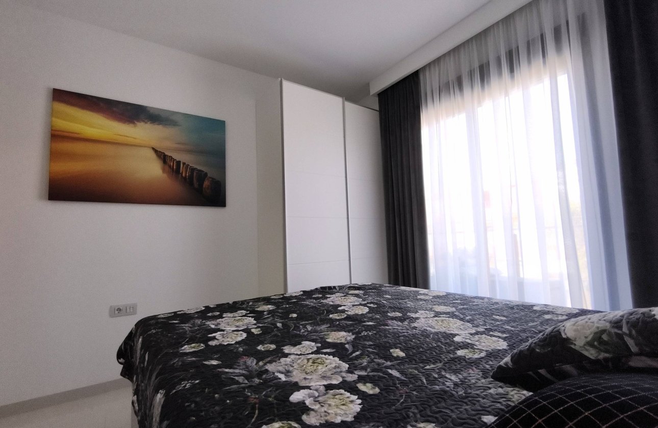 Resale - Apartment -
Pilar de la Horadada - La Torre De La Horadada