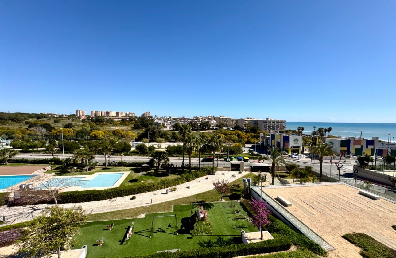 Resale - Apartment -
Pilar de la Horadada - Mil Palmeras