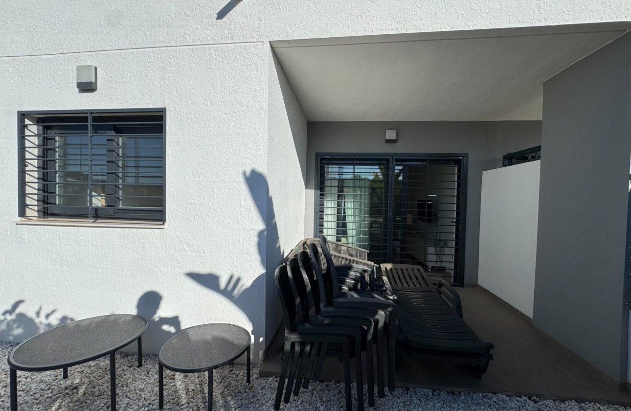 Resale - Apartment -
Pilar de la Horadada - Riomar