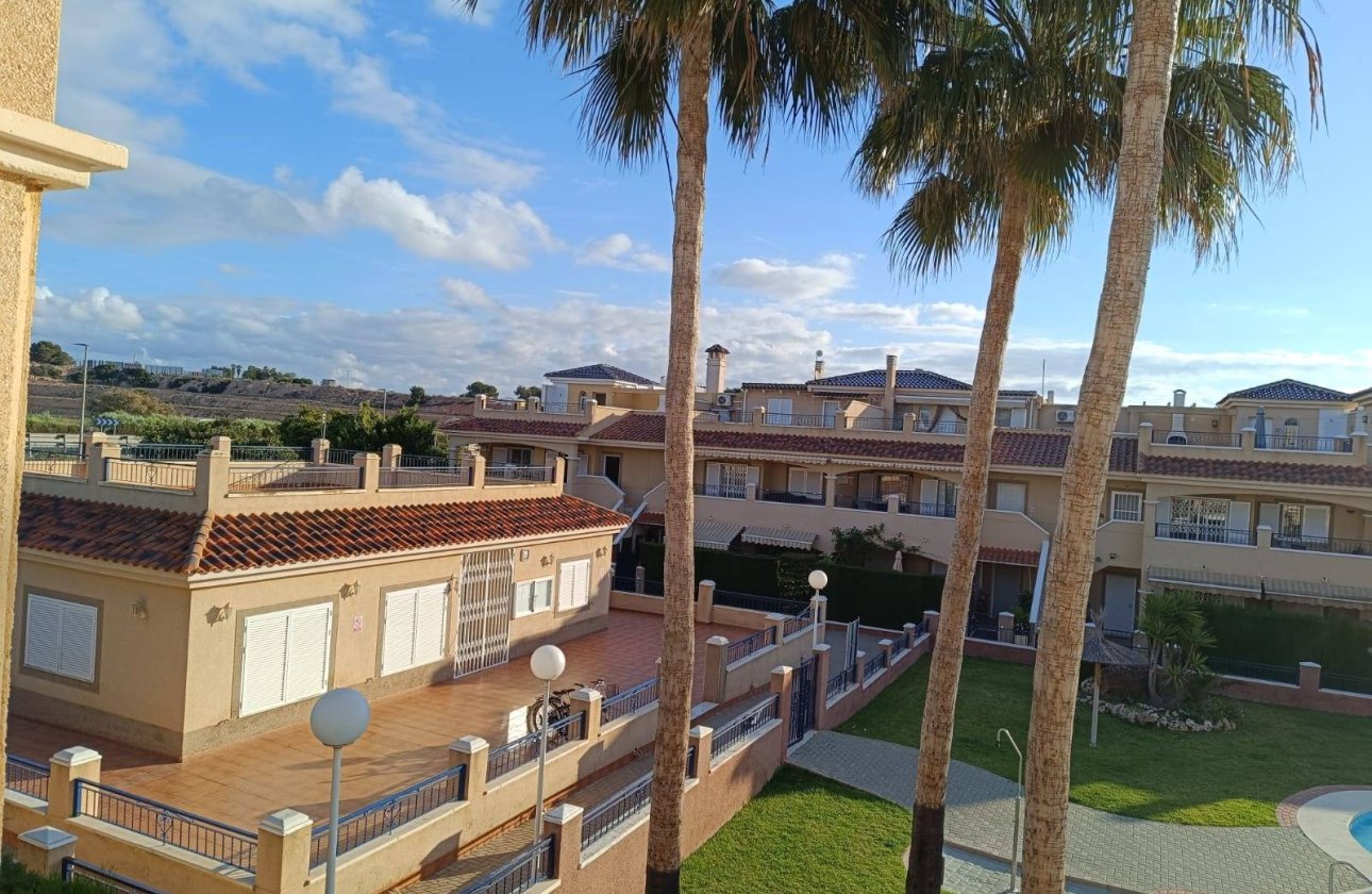 Resale - Apartment -
Pilar de la Horadada - Riomar