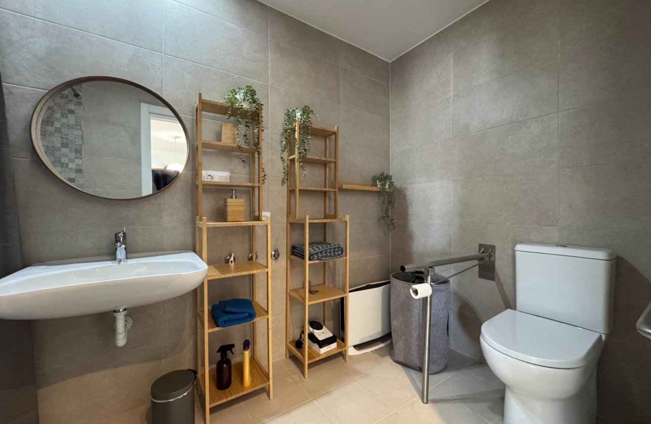 Resale - Apartment -
Pilar de la Horadada - Riomar