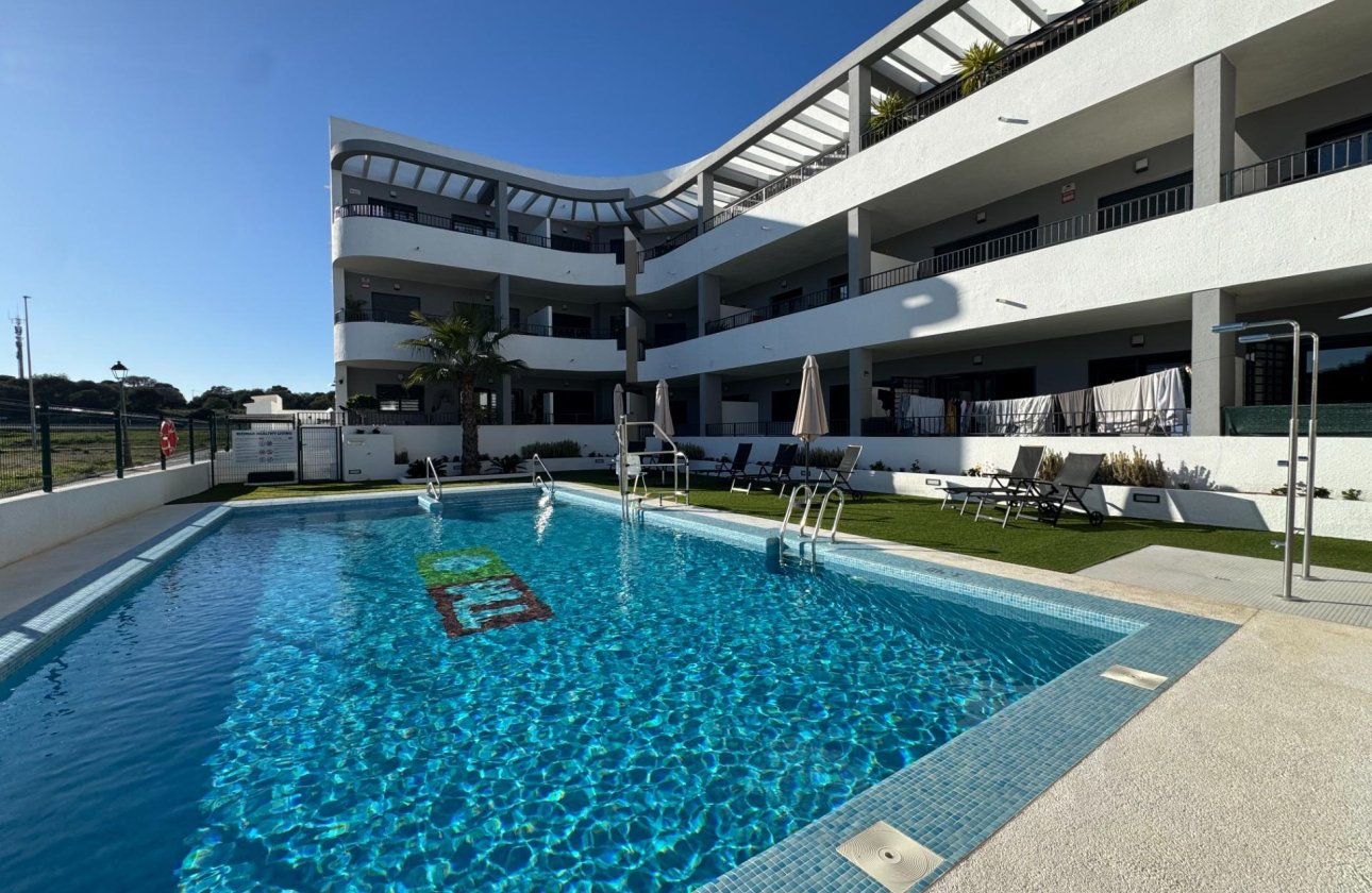 Resale - Apartment -
Pilar de la Horadada - Riomar