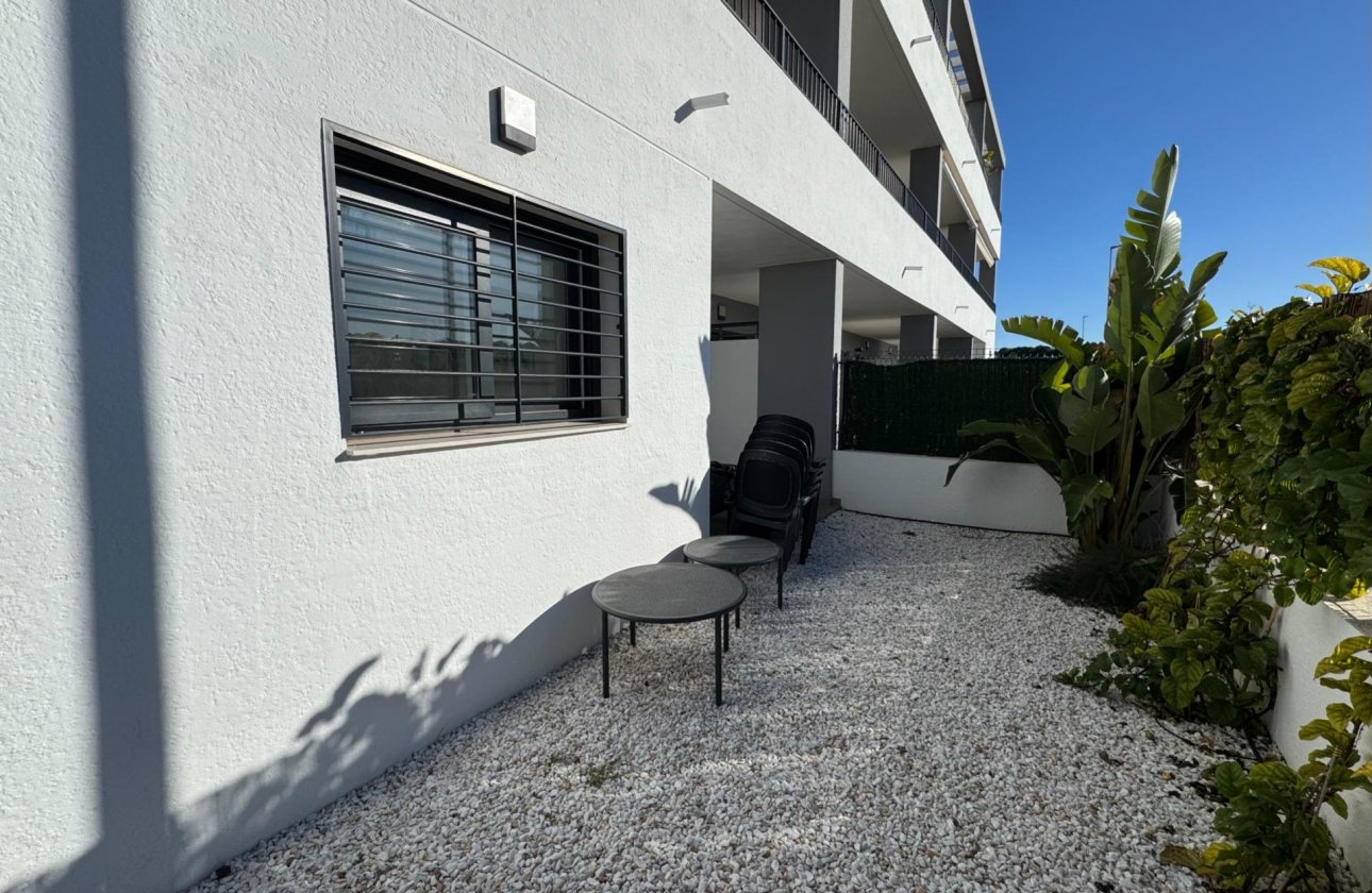 Resale - Apartment -
Pilar de la Horadada - Riomar