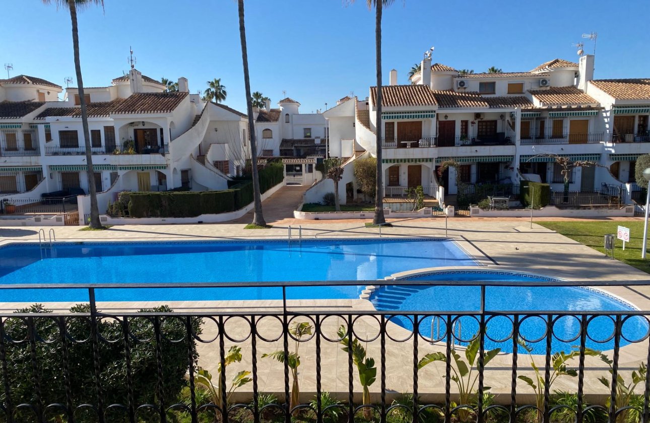 Resale - Apartment -
Pilar de la Horadada - Torre De La Horadada