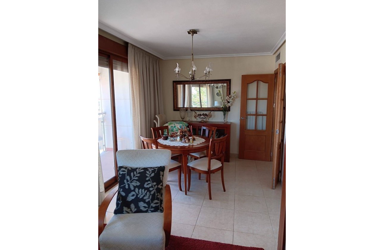 Resale - Apartment -
Pilar de la Horadada - Zona Pueblo
