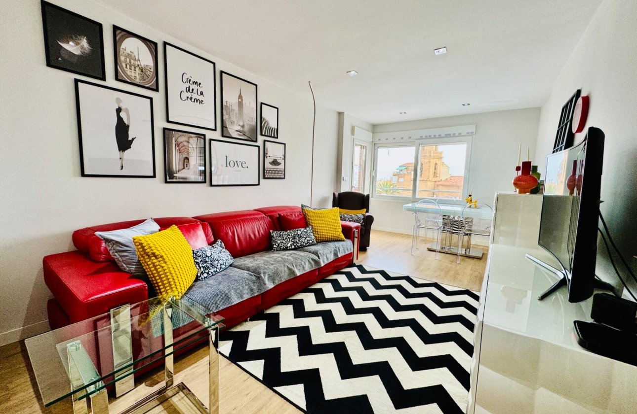 Resale - Apartment -
Pilar de la Horadada - Zona Pueblo