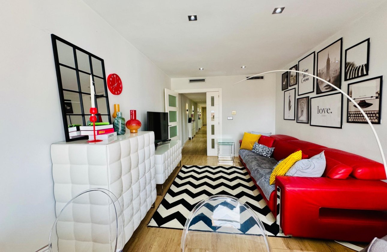 Resale - Apartment -
Pilar de la Horadada - Zona Pueblo