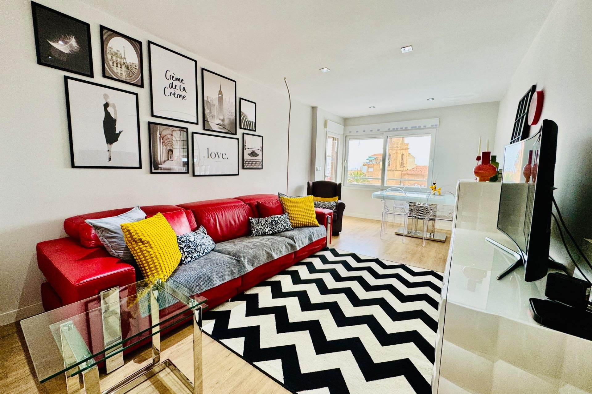 Resale - Apartment -
Pilar de la Horadada - Zona Pueblo