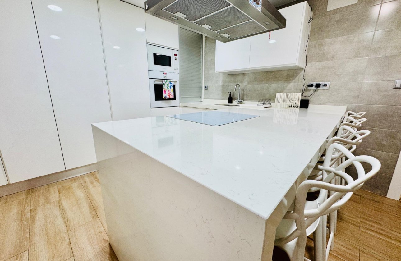 Resale - Apartment -
Pilar de la Horadada - Zona Pueblo