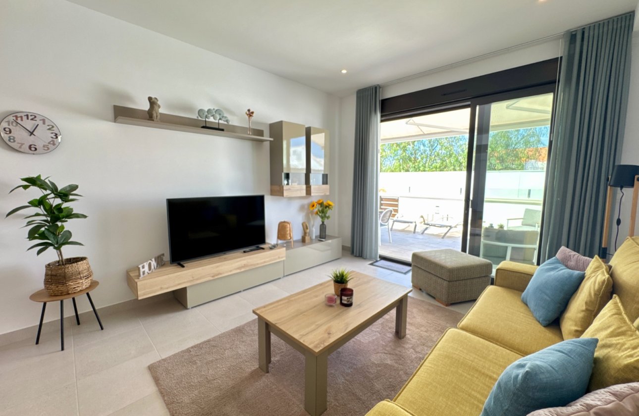 Resale - Apartment -
Pilar de la Horadada