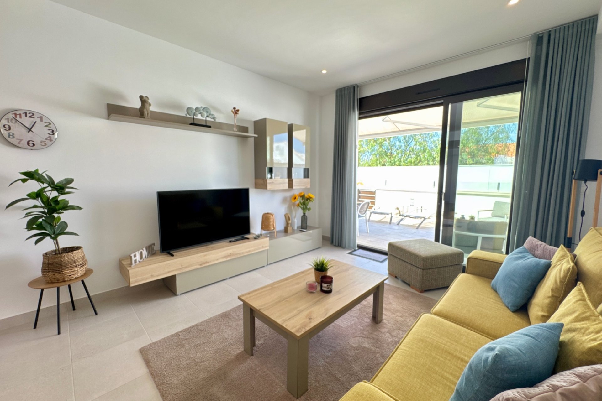 Resale - Apartment -
Pilar de la Horadada