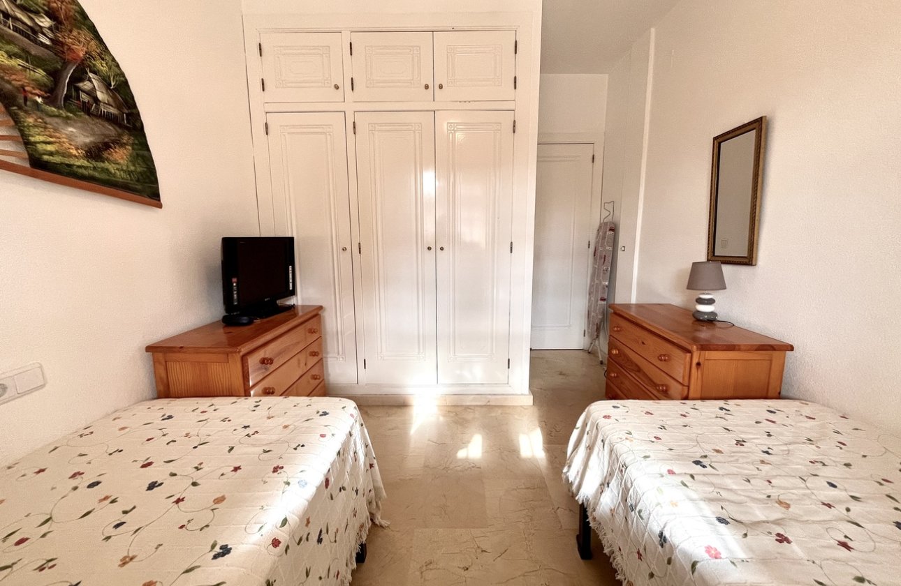 Resale - Apartment -
Playa Flamenca - Costa Blanca