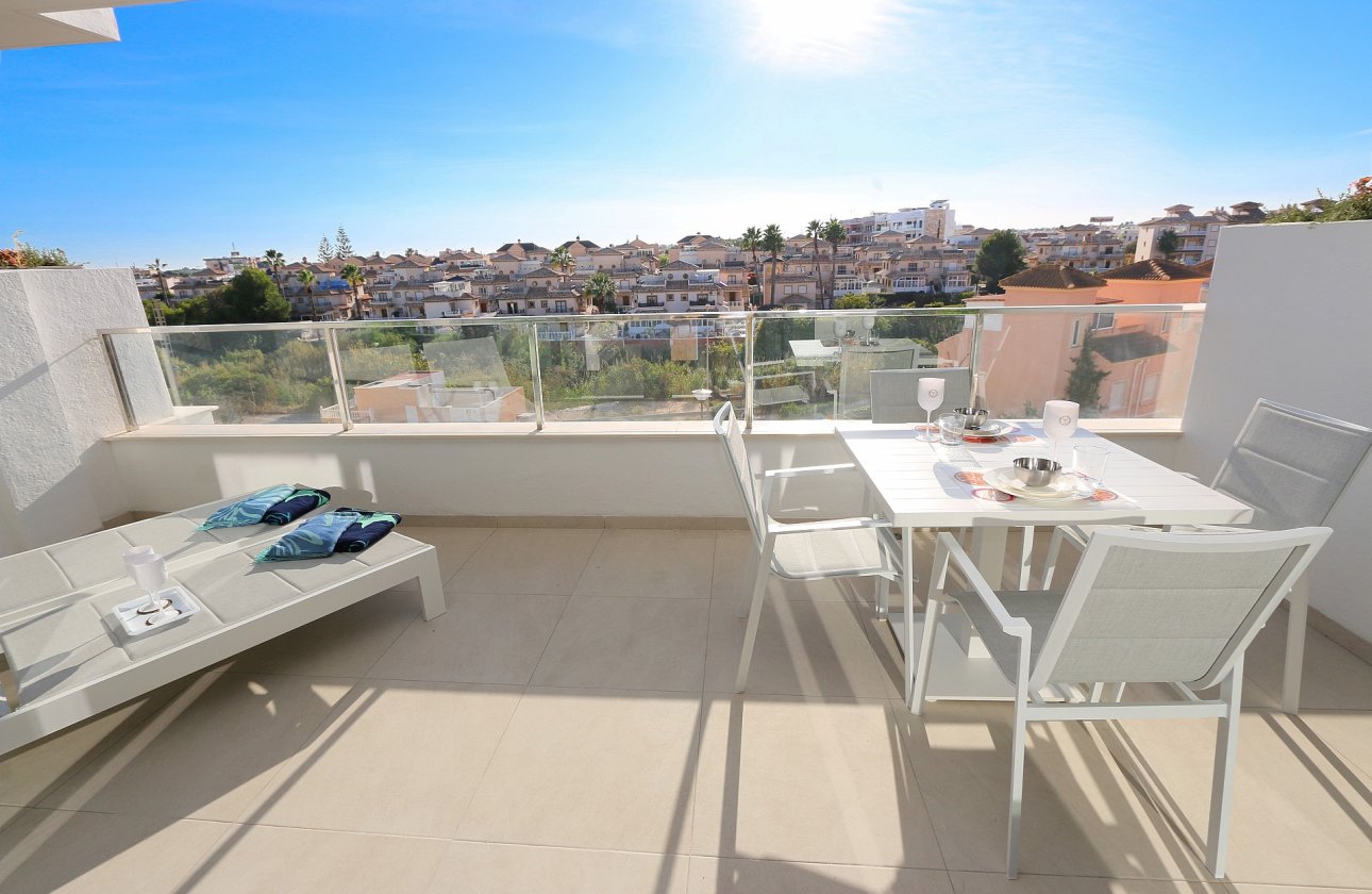 Resale - Apartment -
Playa Flamenca - Costa Blanca