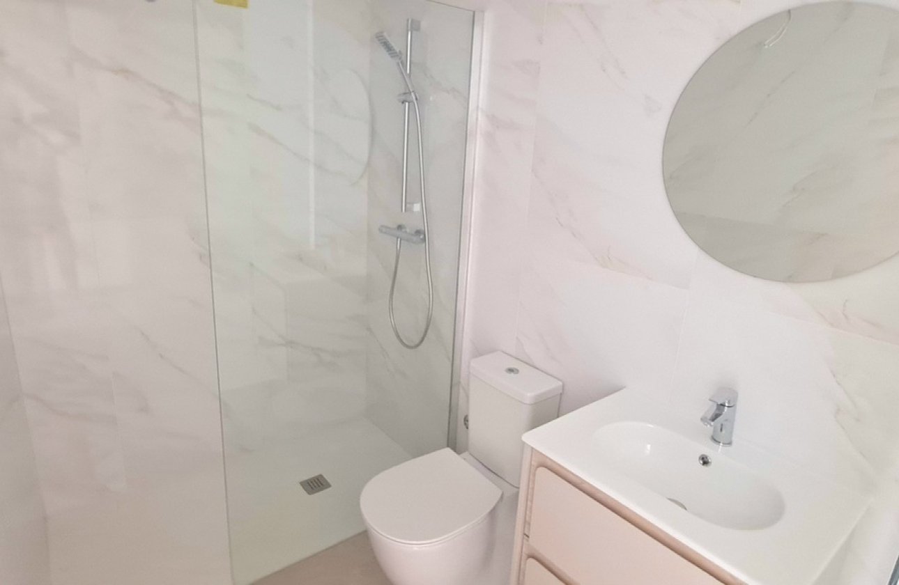 Resale - Apartment -
Playa Flamenca - Costa Blanca