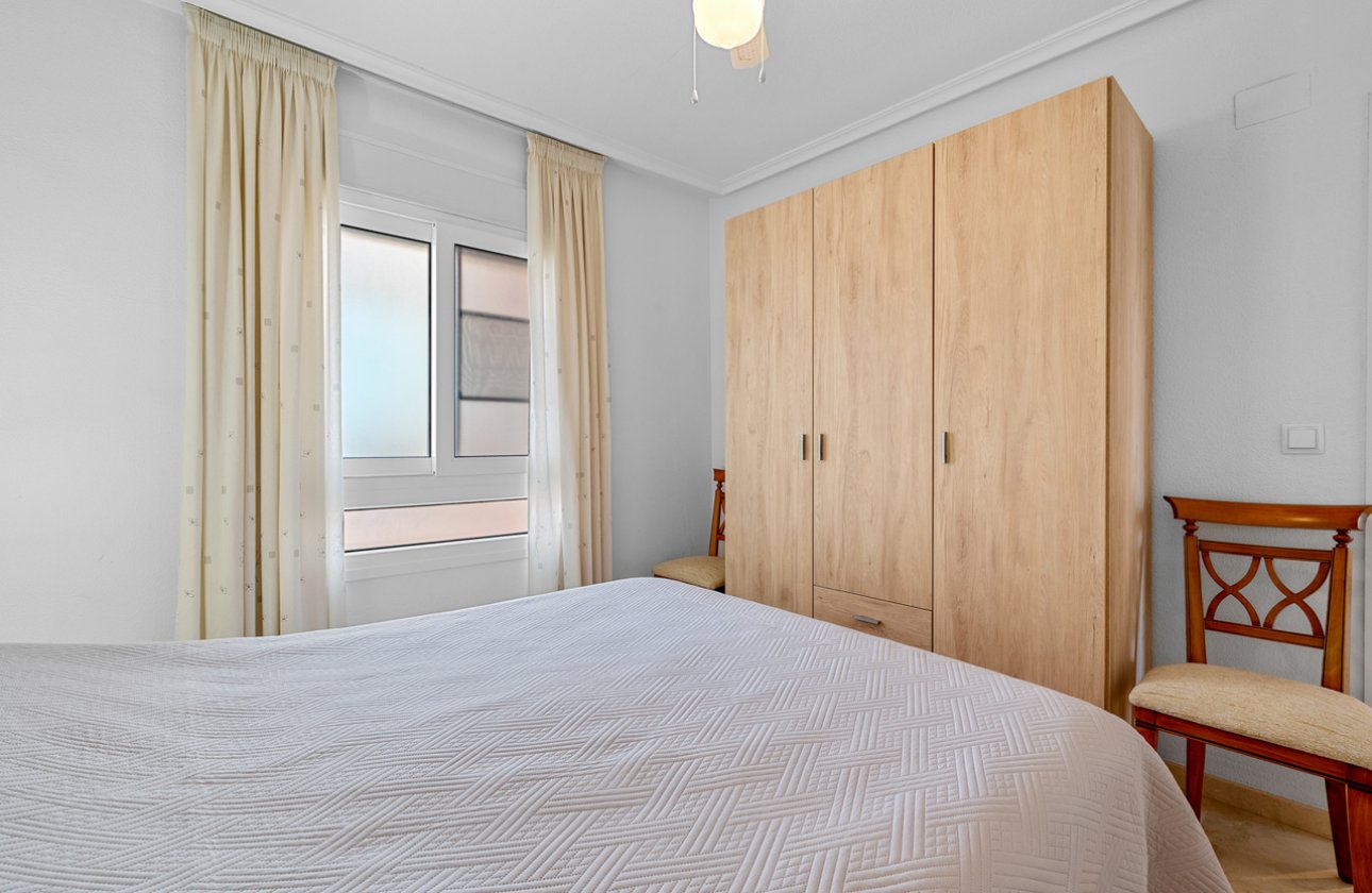 Resale - Apartment -
Playa Flamenca - Costa Blanca