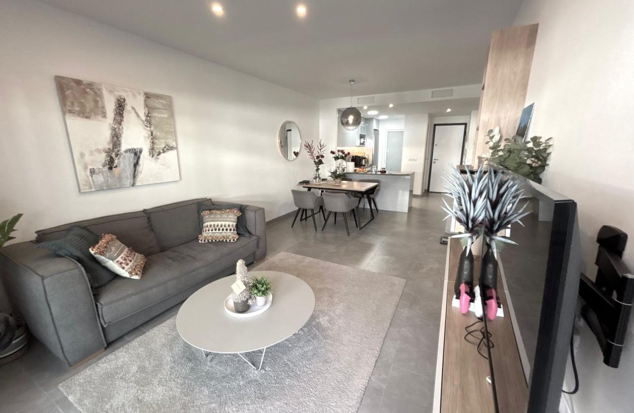 Resale - Apartment -
Playa Flamenca - Costa Blanca