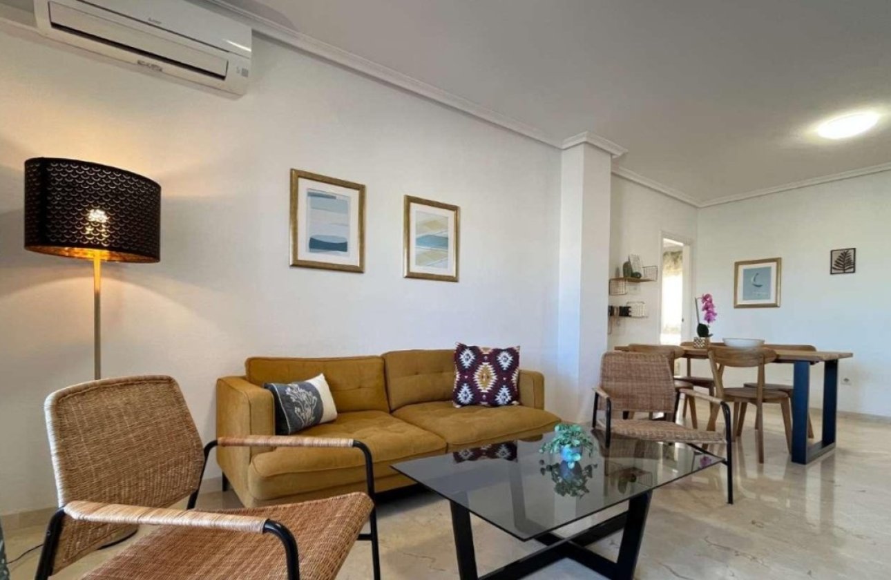 Resale - Apartment -
Playa Flamenca - Costa Blanca