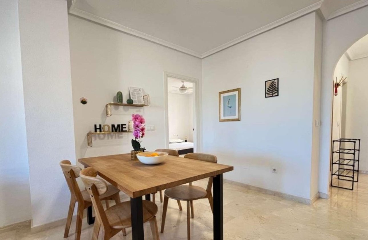 Resale - Apartment -
Playa Flamenca - Costa Blanca