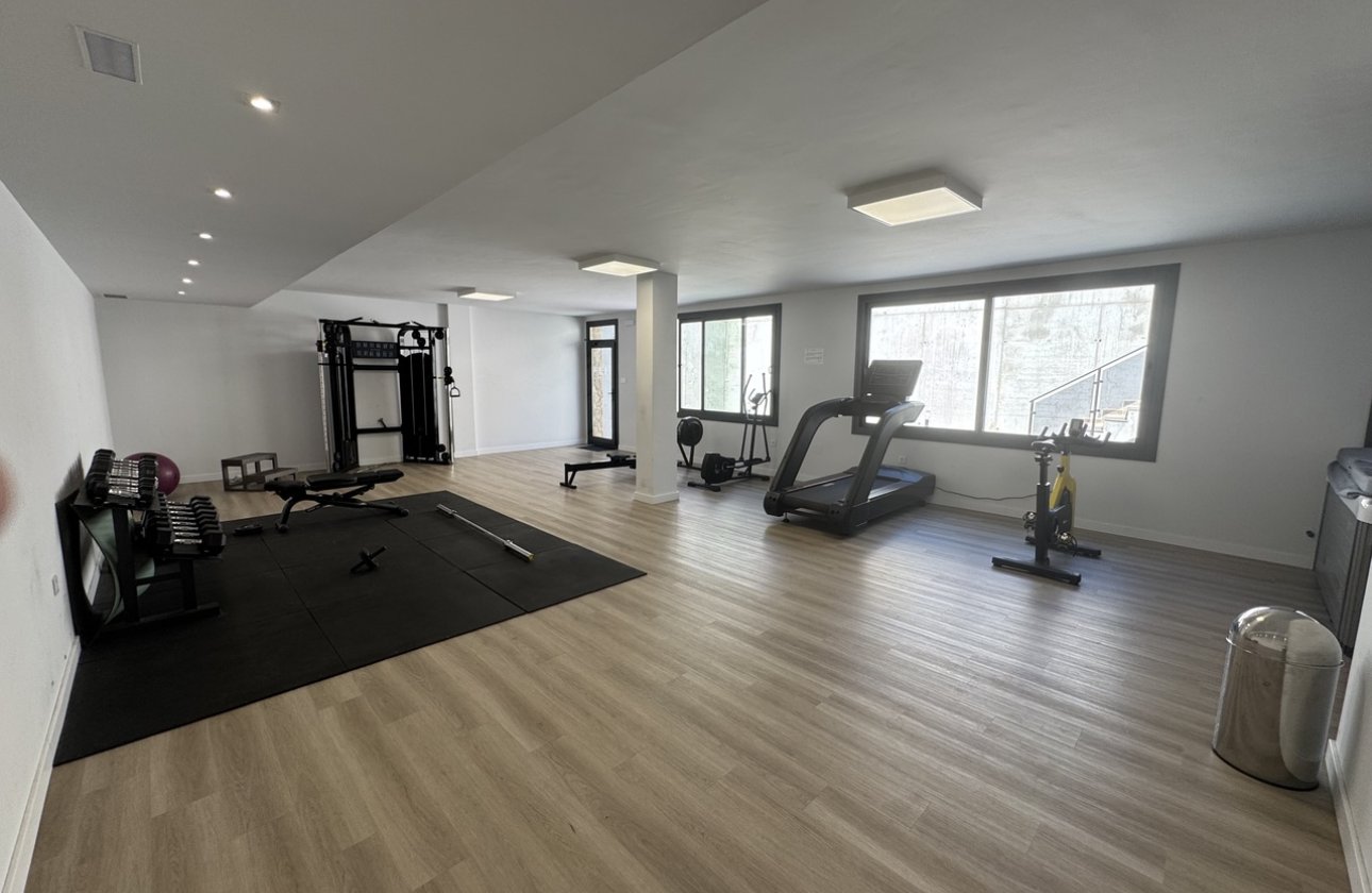 Resale - Apartment -
Playa Flamenca - Costa Blanca