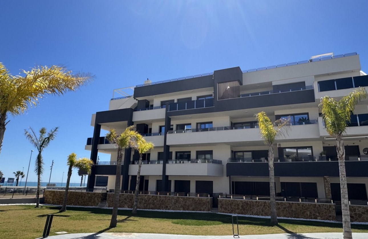 Resale - Apartment -
Playa Flamenca - Costa Blanca