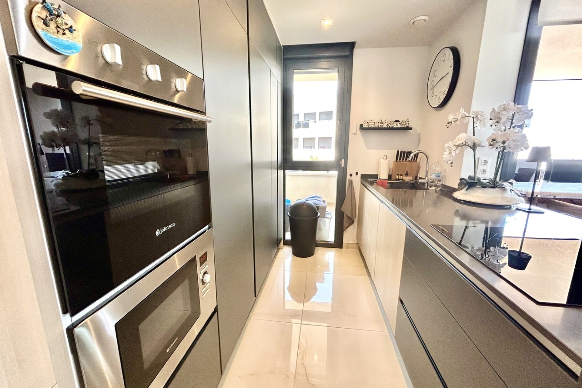 Resale - Apartment -
Playa Flamenca - Costa Blanca