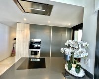 Resale - Apartment -
Playa Flamenca - Costa Blanca