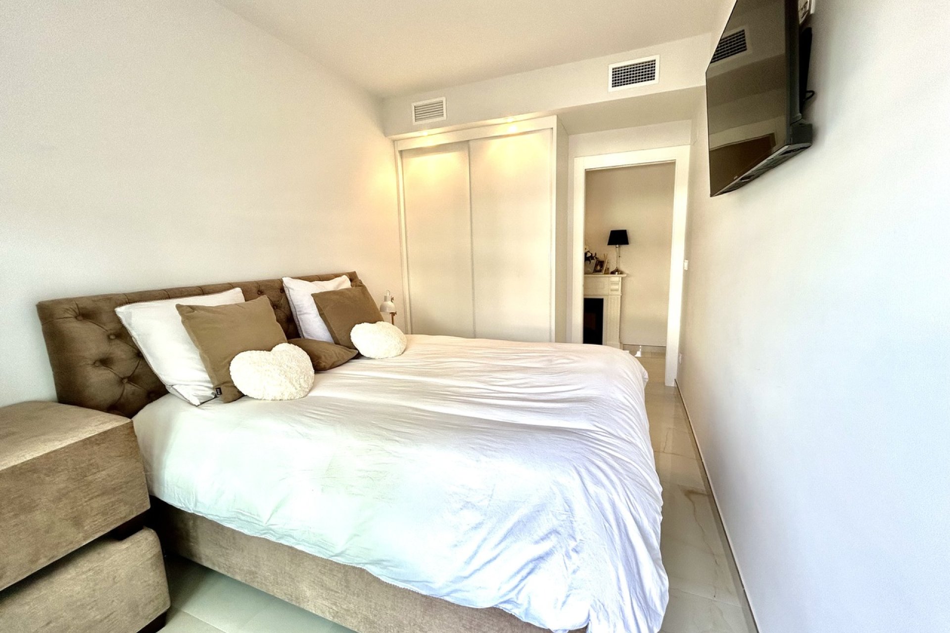 Resale - Apartment -
Playa Flamenca - Costa Blanca