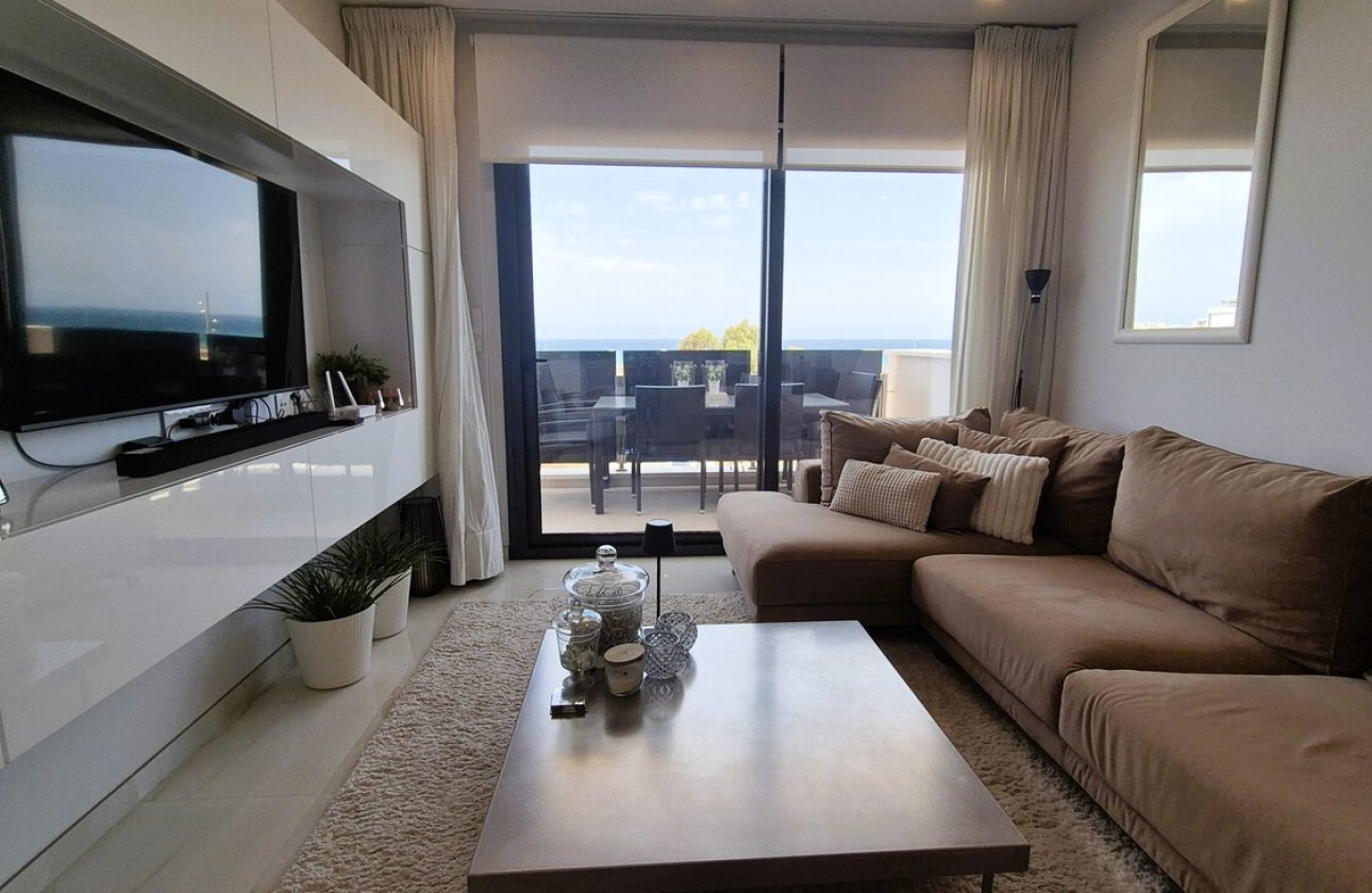 Resale - Apartment -
Playa Flamenca - Costa Blanca