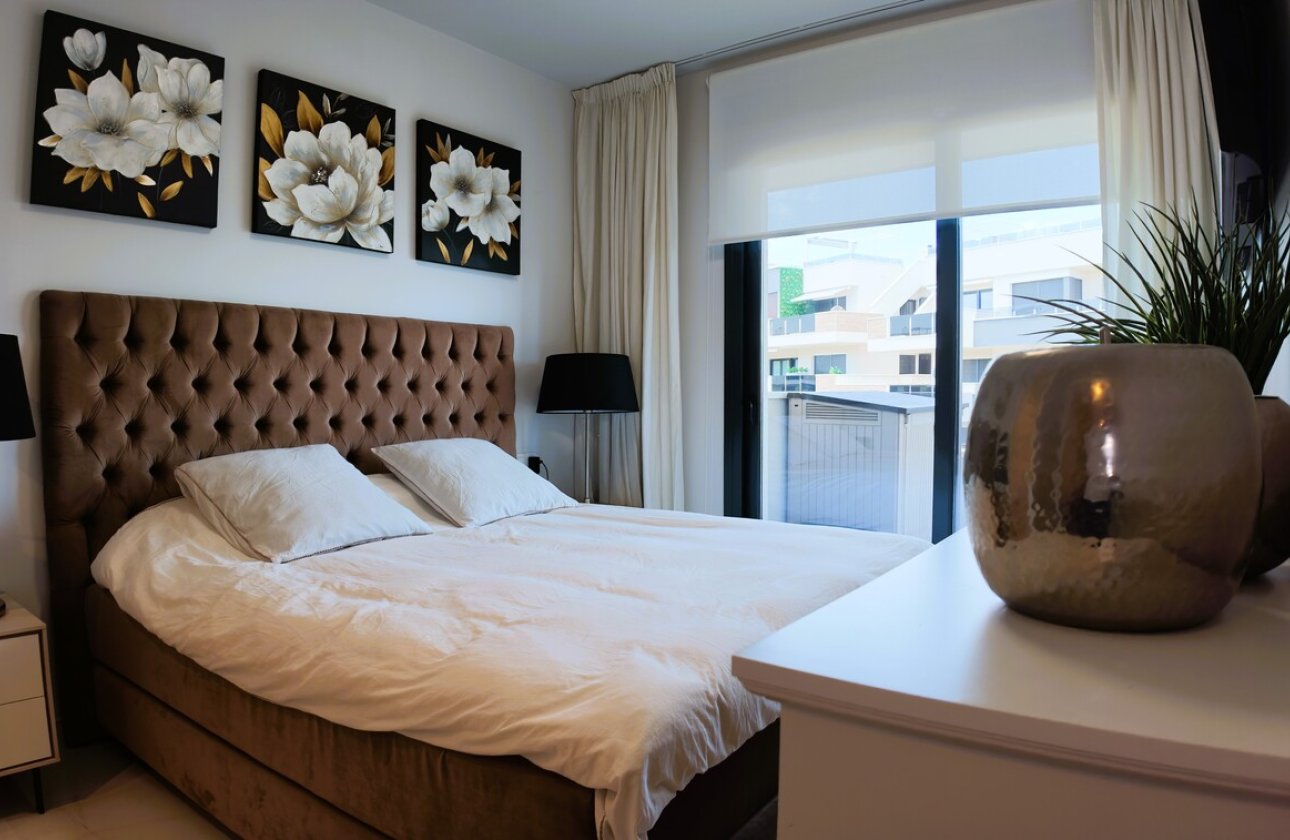 Resale - Apartment -
Playa Flamenca - Costa Blanca