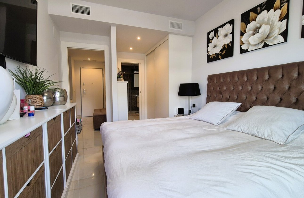 Resale - Apartment -
Playa Flamenca - Costa Blanca