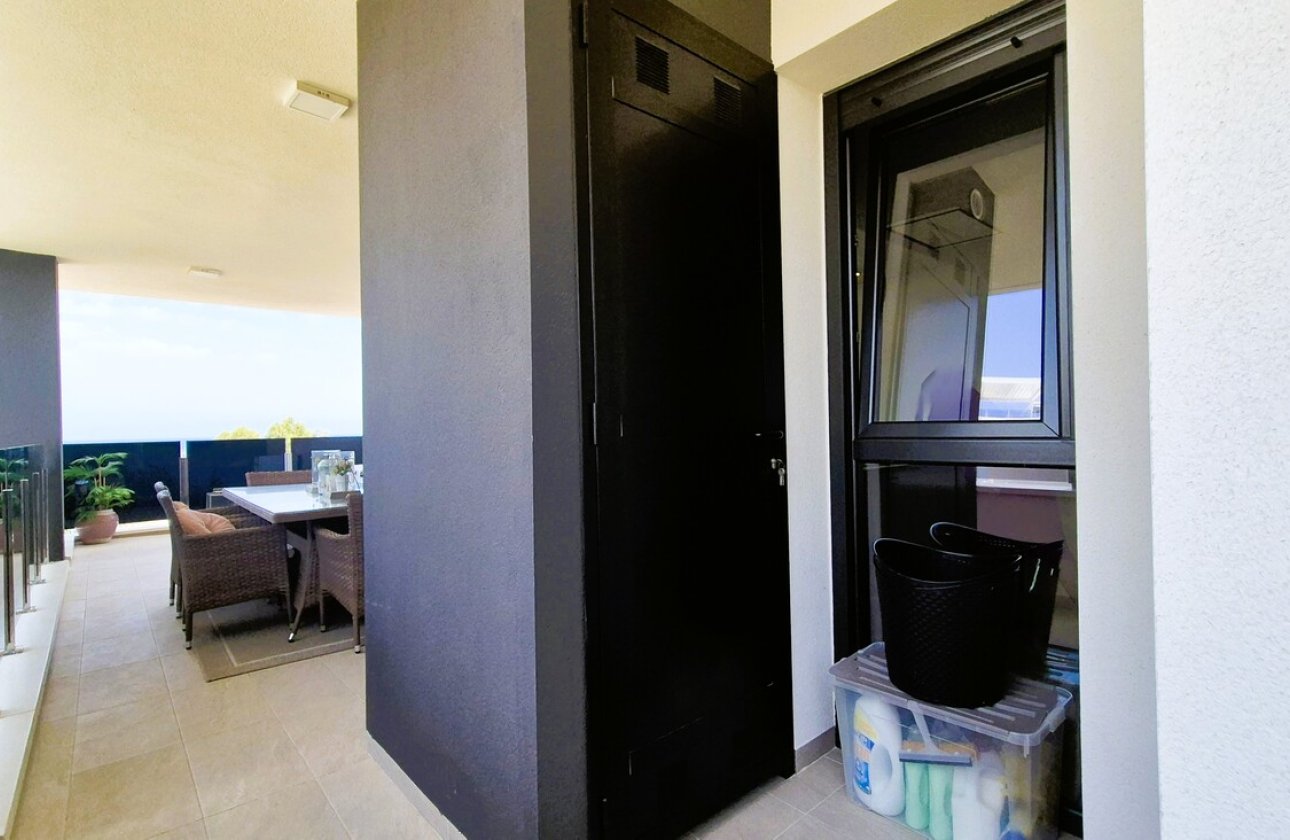 Resale - Apartment -
Playa Flamenca - Costa Blanca