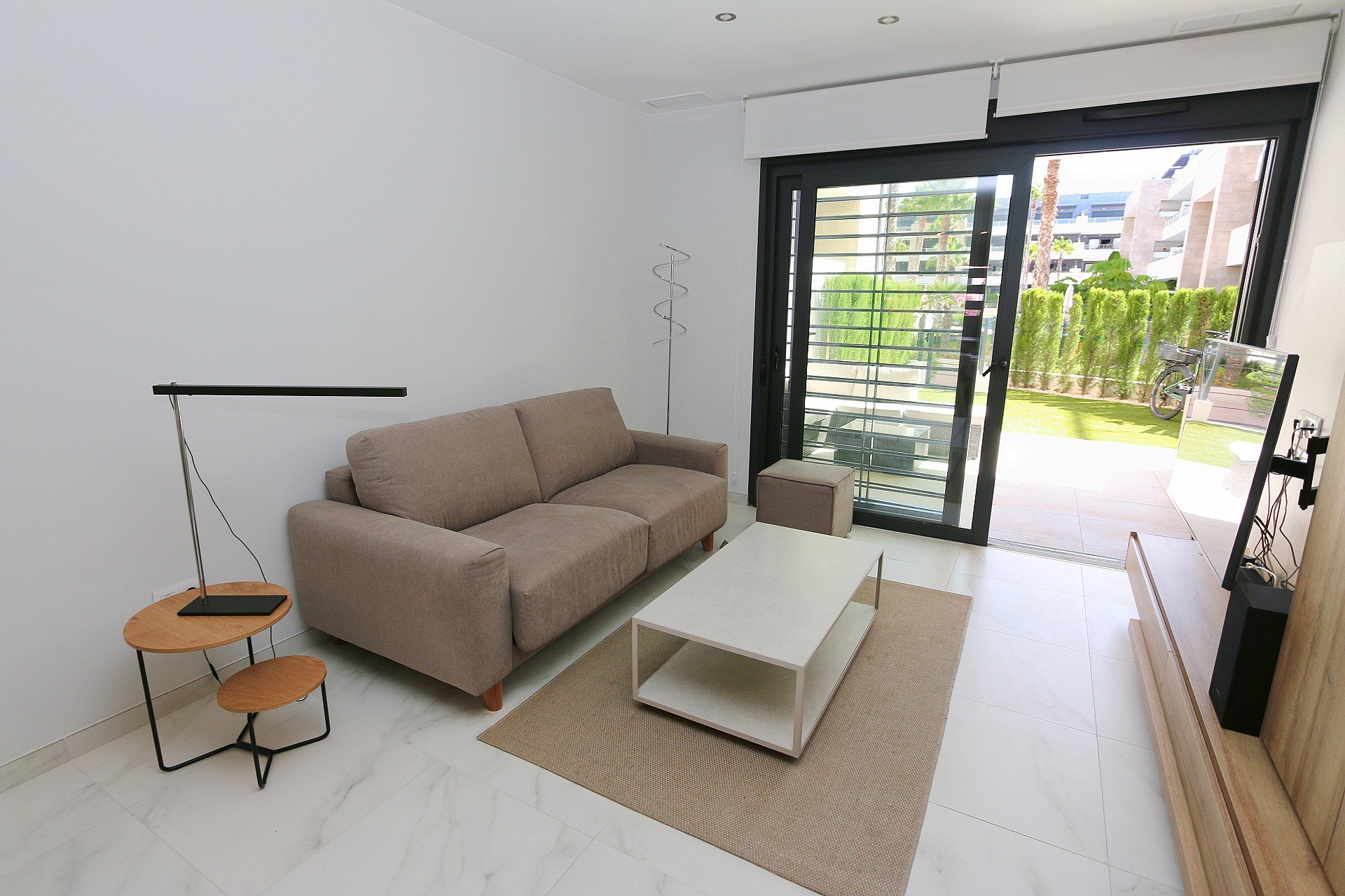 Resale - Apartment -
Playa Flamenca - Costa Blanca