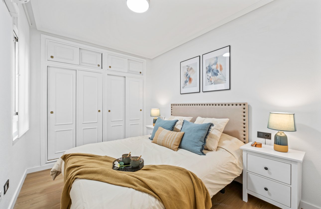 Resale - Apartment -
Playa Flamenca - Costa Blanca