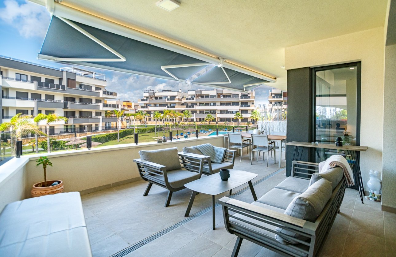 Resale - Apartment -
Playa Flamenca - Costa Blanca
