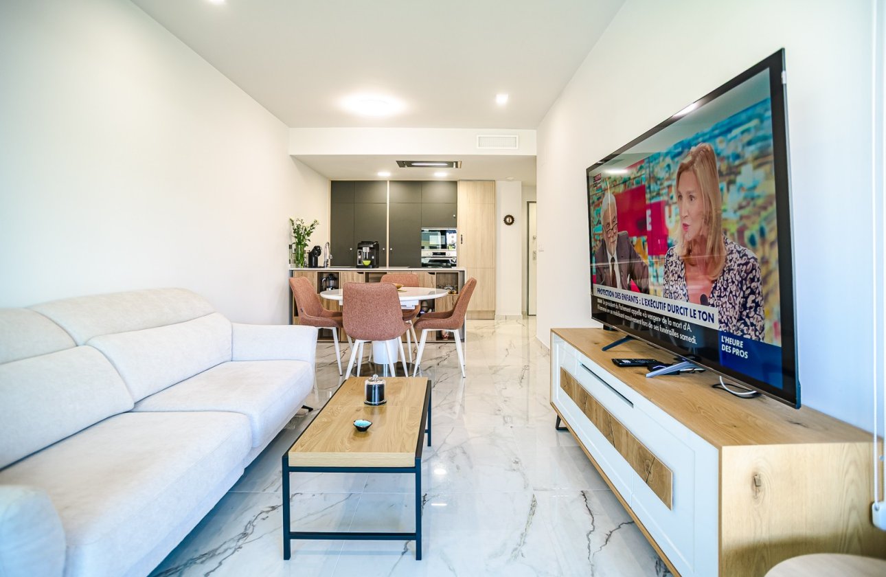 Resale - Apartment -
Playa Flamenca - Costa Blanca