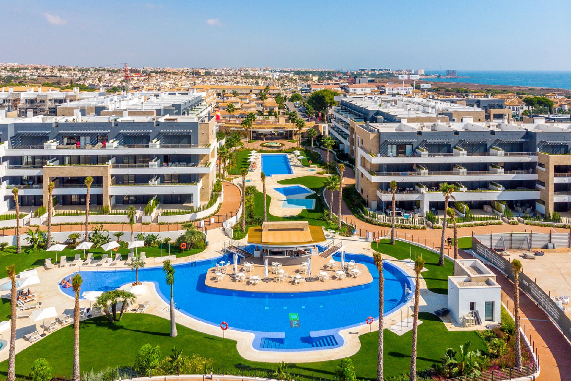 Resale - Apartment -
Playa Flamenca - Flamenca Village