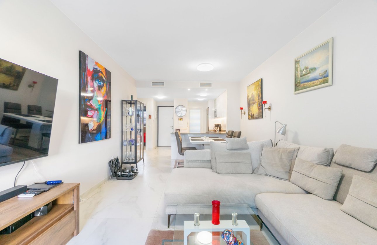 Resale - Apartment -
Playa Flamenca - Flamenca Village