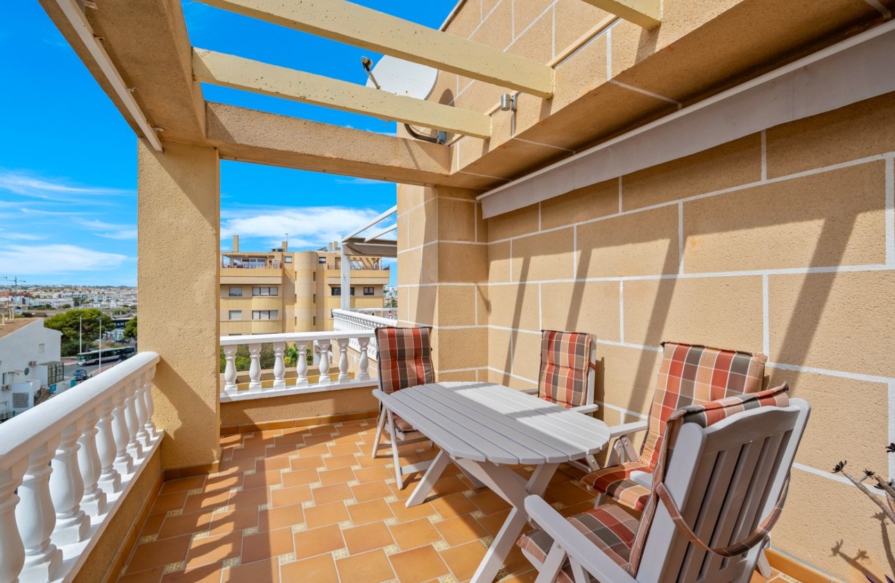 Resale - Apartment -
Punta Prima - Costa Blanca