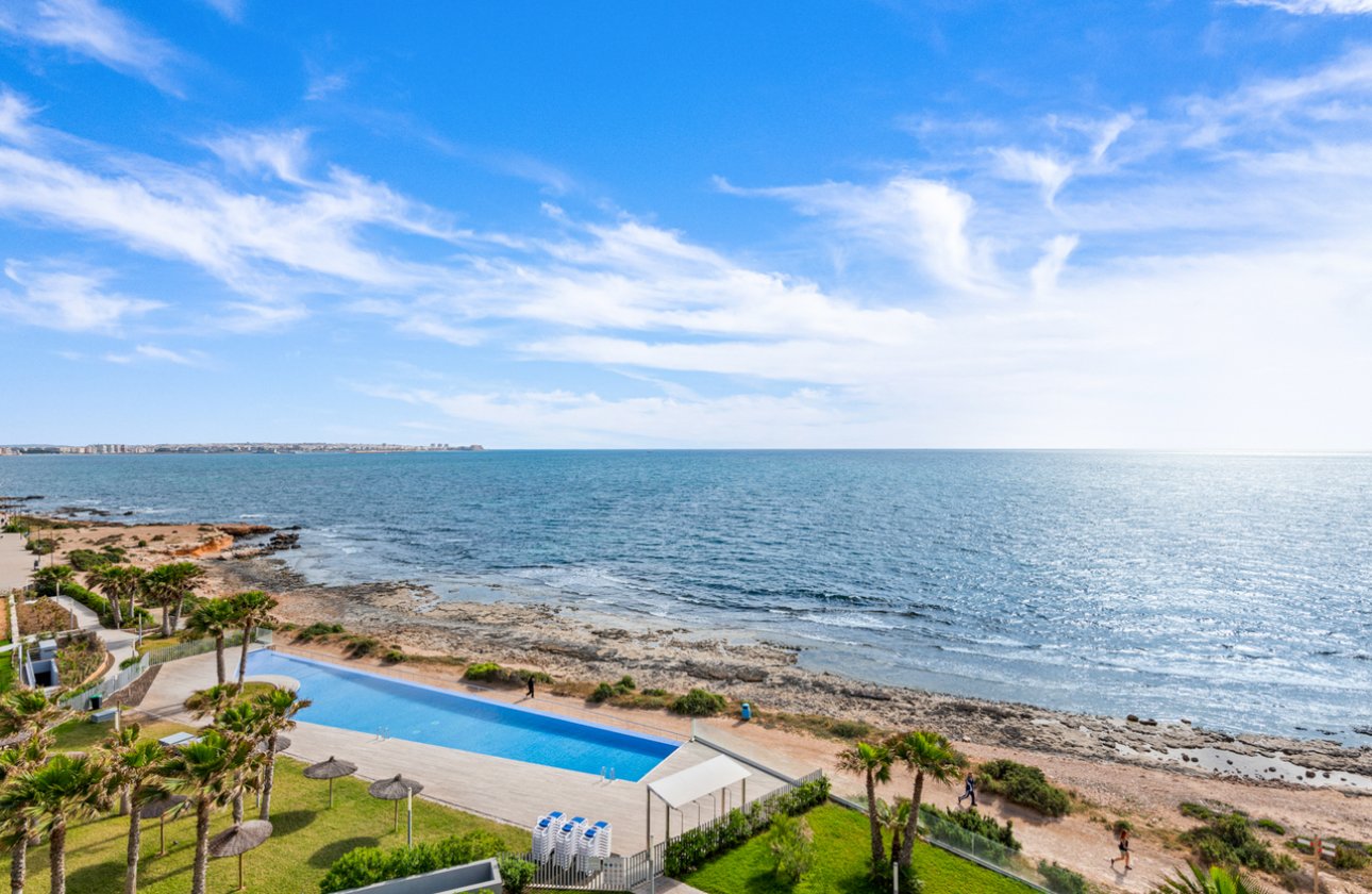 Resale - Apartment -
Punta Prima - Costa Blanca