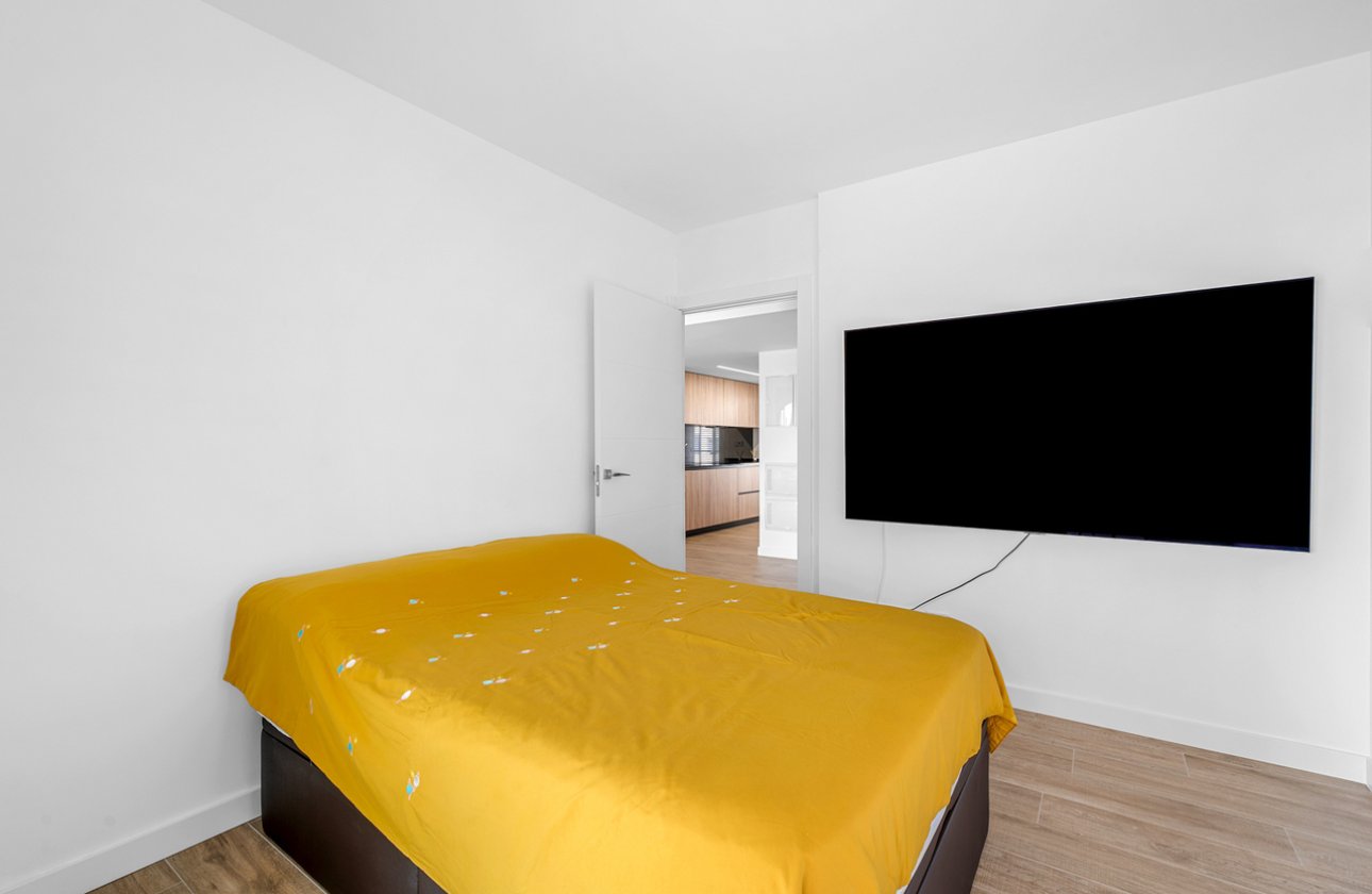 Resale - Apartment -
Punta Prima - Costa Blanca